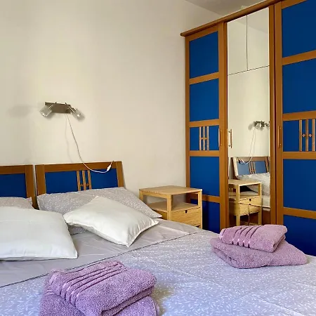 2 Bedrooms With Sea View