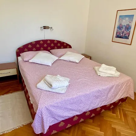 2 Bedrooms With Sea View